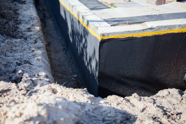 Professional Wet Basement Repair technician working in Hixson, TN